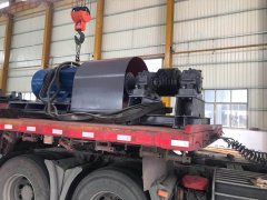 可逆錘式破碎機機架跳動是什么原因造成的呢？